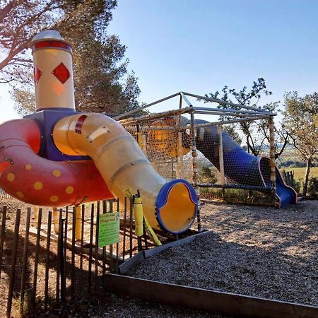 Camping Le Bois De Pins Salses-le-Chateau Εξωτερικό φωτογραφία